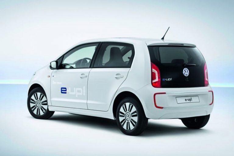 Alemania: Volkswagen presentó el coche eléctrico e-up!
