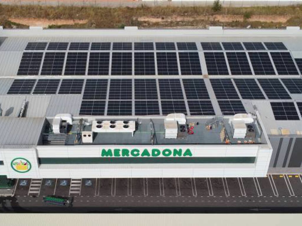 Paneles solares instala Marcadona