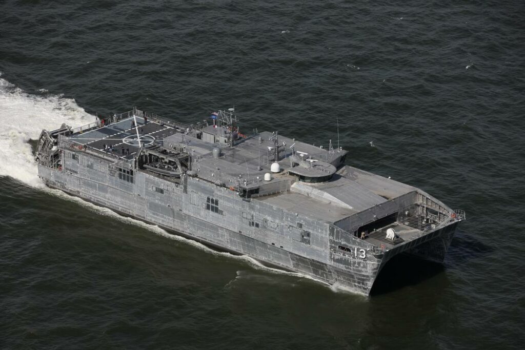 barco autónomo de la Marina de Estados Unidos