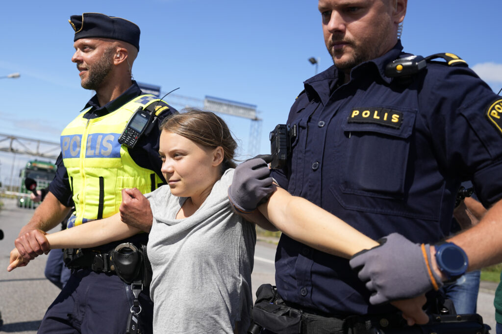 La activista Greta Thunberg fue multada por una protesta
