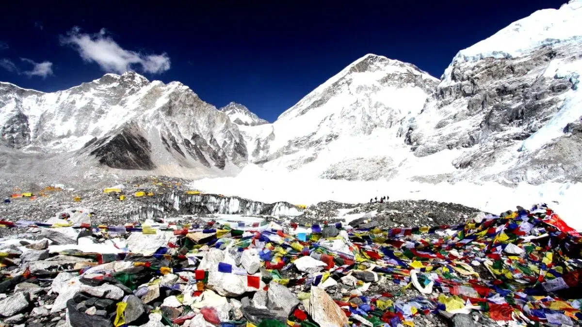 La impactante imagen de la basura en el Monte Everest